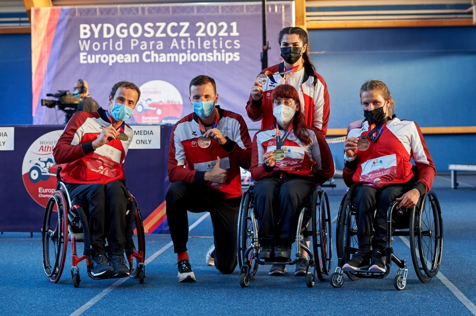 Marcel Hug, Philipp Handler, Sofia Gonzales, Patricia Eachus und Catherine Debrunner. Foto: Marcus Hartmann