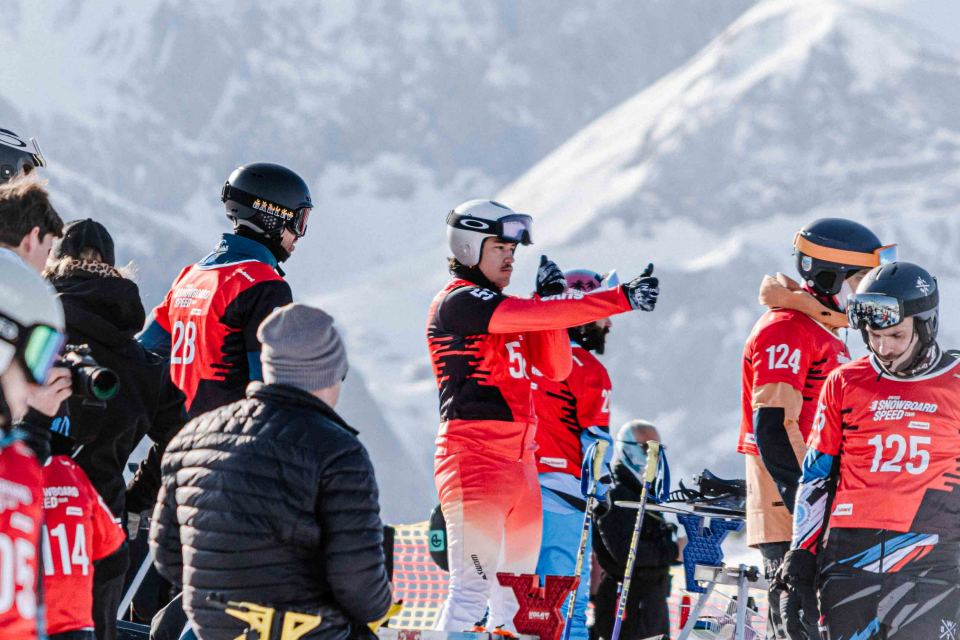 Fabrice von Grünigen konzentriert vor dem Start.