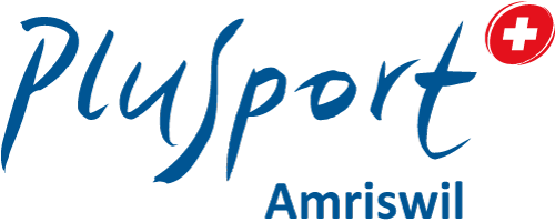 Logo mit dem Wort Plusport in blauer Schrift, einem roten Oval mit einem weissen Kreuz oben rechts und Amriswil in blauer Schrift darunter.