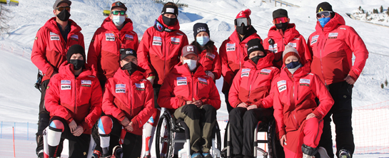 Gruppenbild vom Swiss Para Ski Team