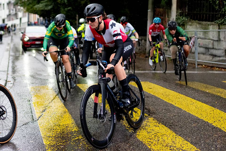 Flurina Rigling fährt mit dem ETH-Lenker zu Doppelgold an der WM in Zürich, sowie Silber und Bronze an den Paralympics in Paris (Foto: Sam Buchli)
